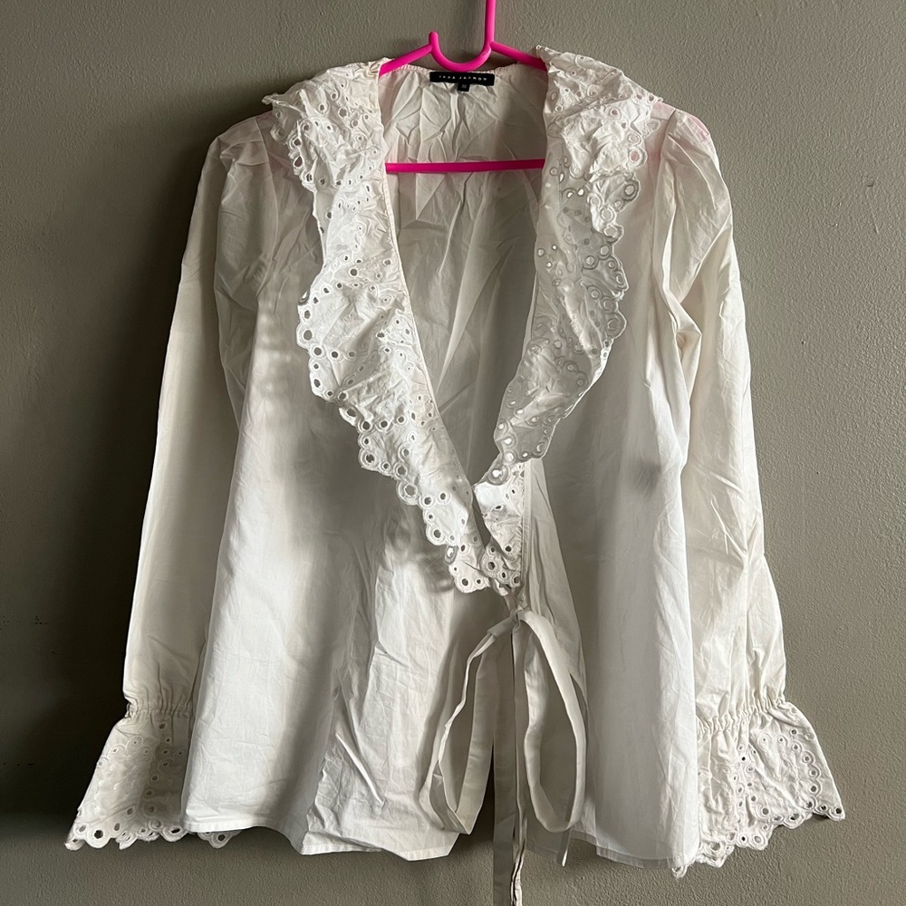 Women’s Tara Jarmon White Ruffled Eyelet Lace Cotton Wrap Shirt Blouse Top 36